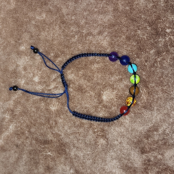 New hand braided adjustable bracelet - Picture 2 of 3